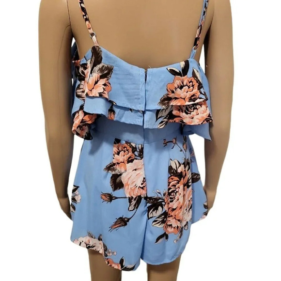 Floral Romper By Charlotte Russe (size S) - Picture 2 of 5